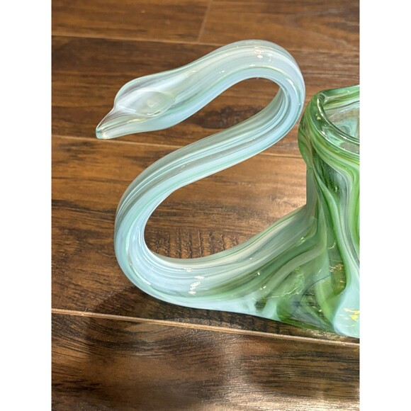 Vintage Sooner Hand Blown Glass Swan 1970’s Green/White Swirls - Picture 3 of 9